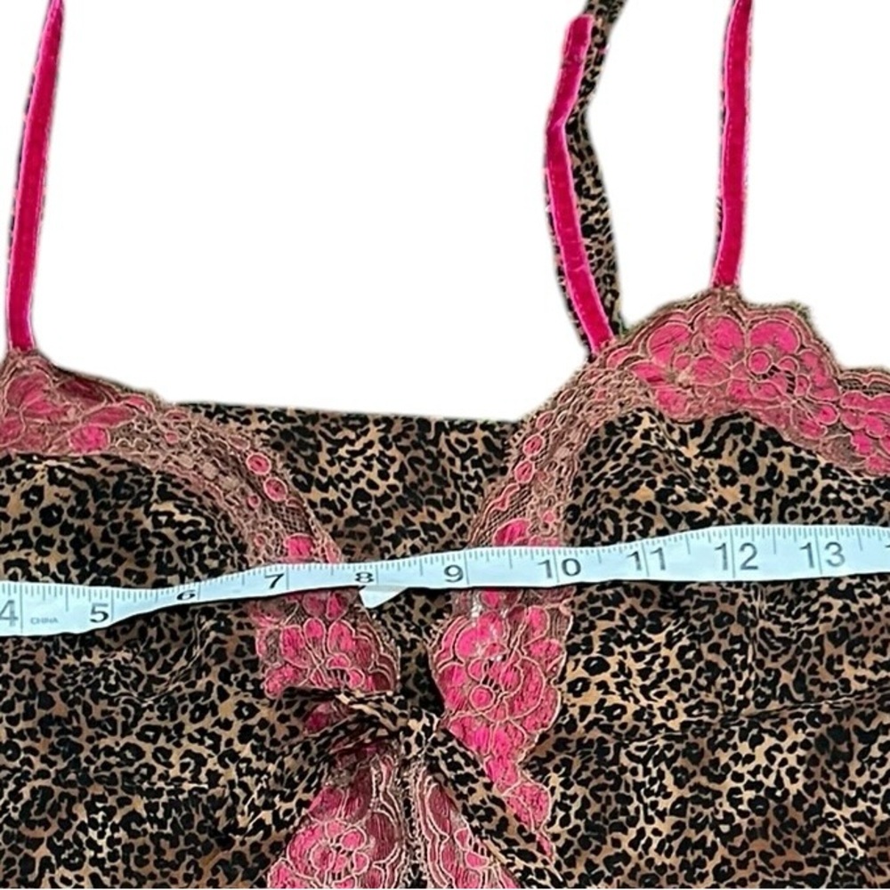 Victoria's Secret Leopard Print Chemise with Pink Accents - Picture 5 of 7
